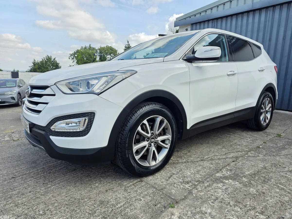 Hyundai Santa Fe SUV, Diesel, 2014, White