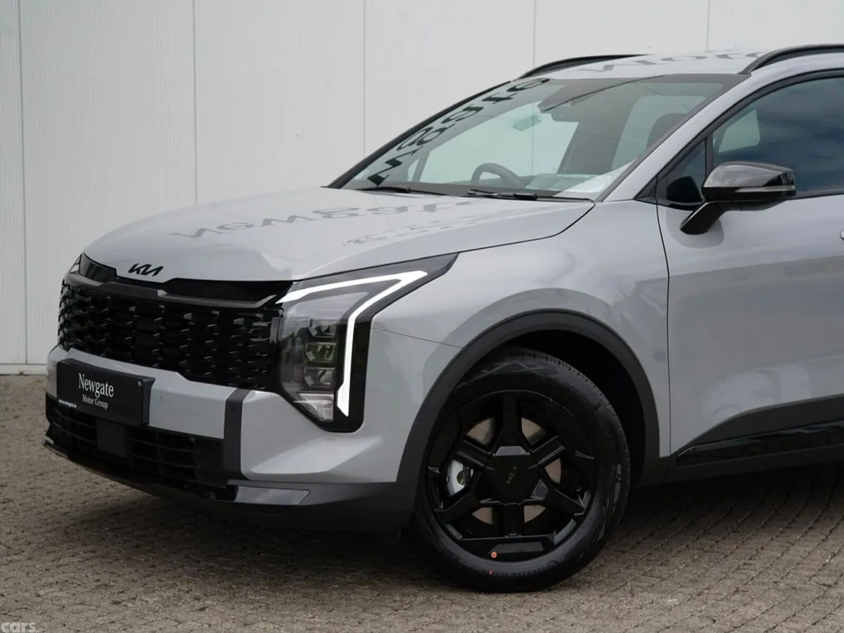 Kia Sportage SUV, Petrol Hybrid, 2027, Black