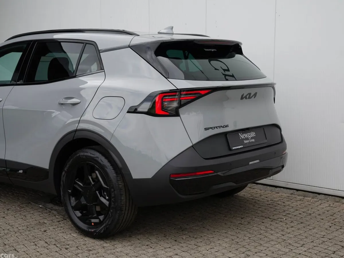 Kia Sportage SUV, Petrol Hybrid, 2027, Black