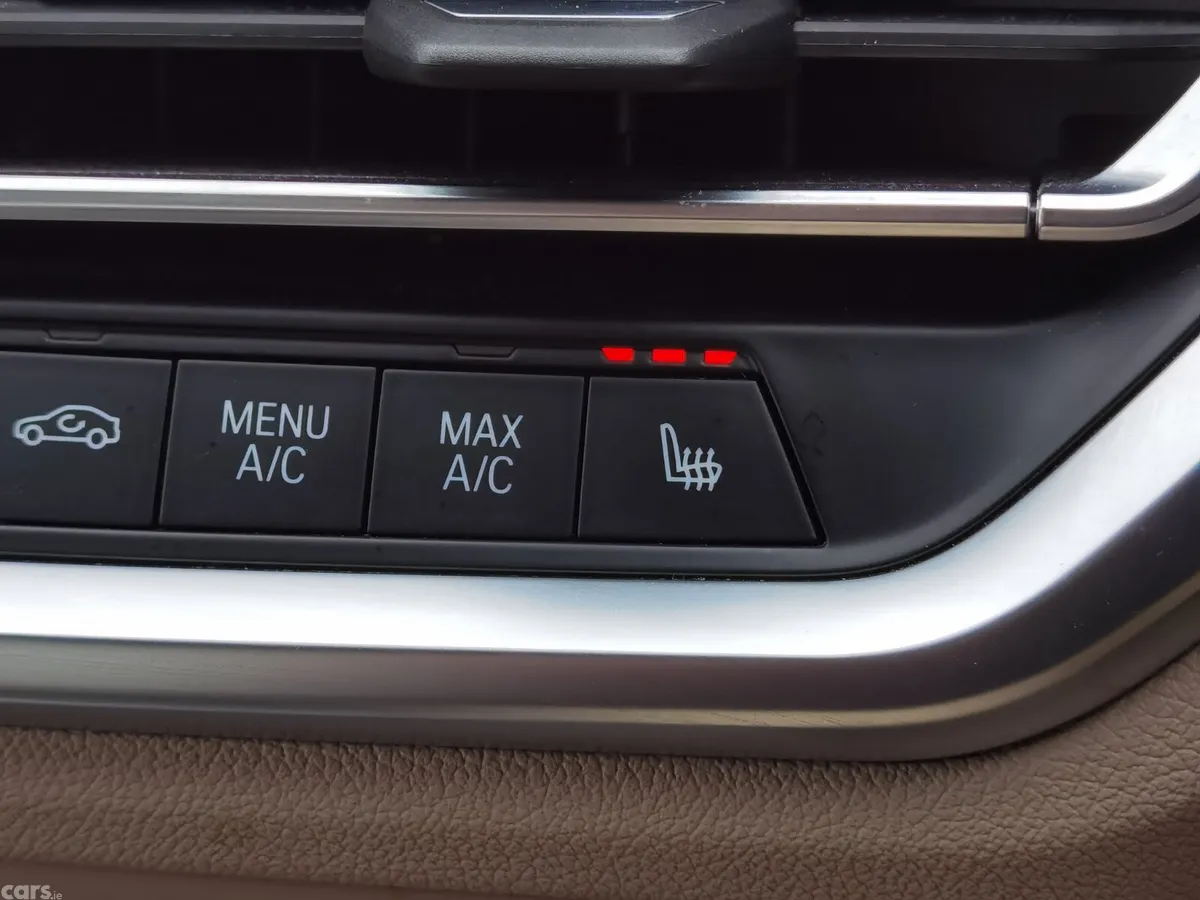 BMW 3-Series Saloon, Petrol Plug-in Hybrid, 2021, Blue