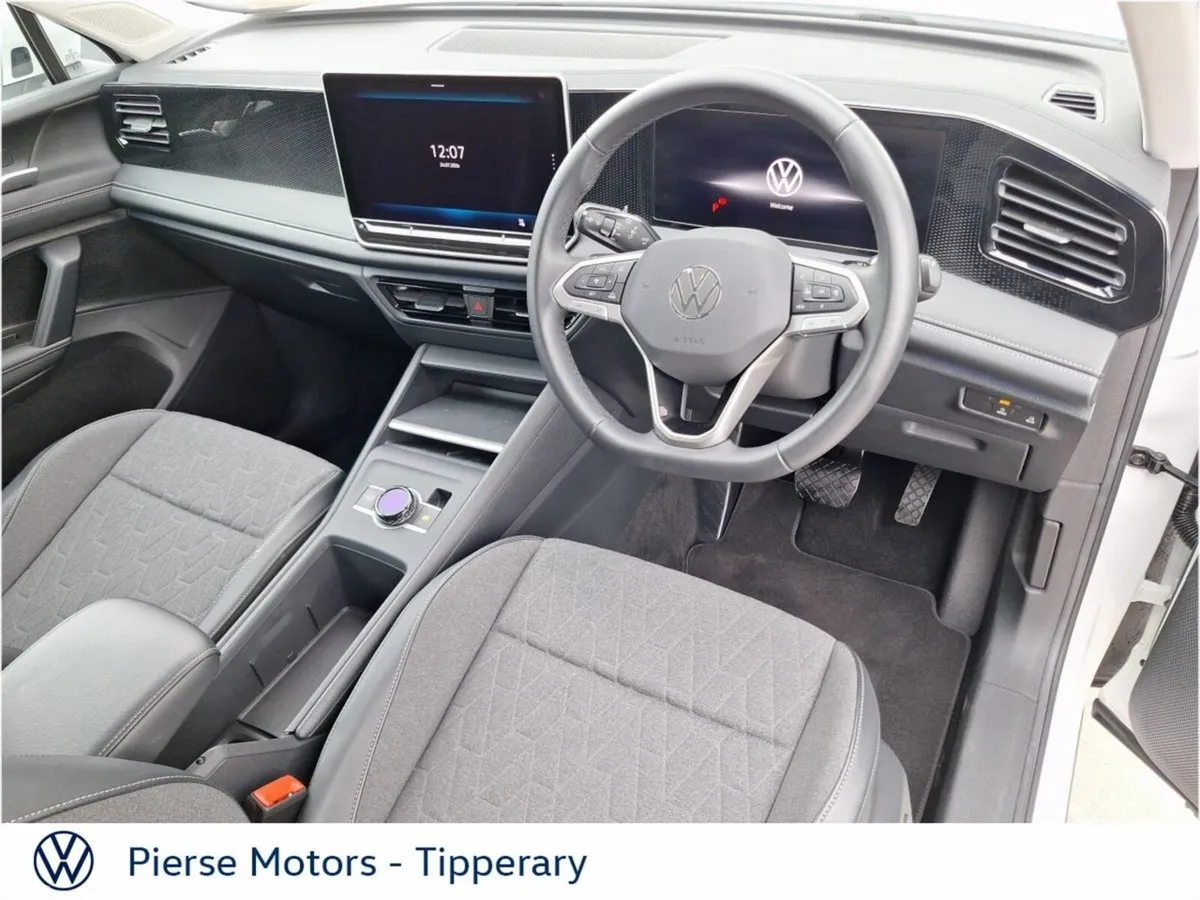 Volkswagen Tiguan SUV, Petrol Hybrid, 2026, White