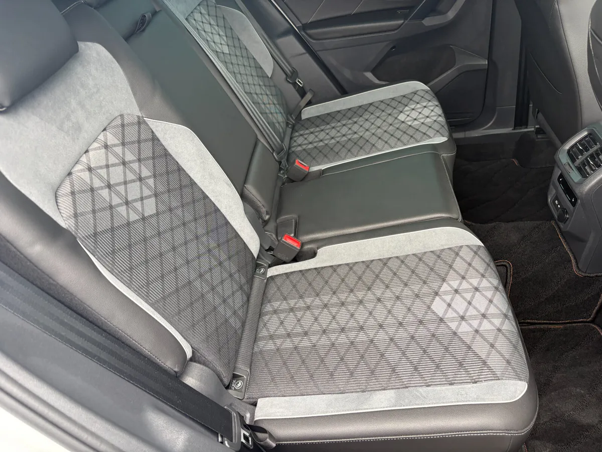Volkswagen Tiguan SUV, Petrol, 2023, White