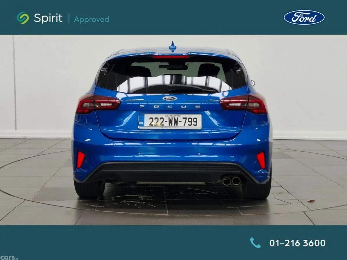 Ford Focus Hatchback, Petrol, 2022, Blue