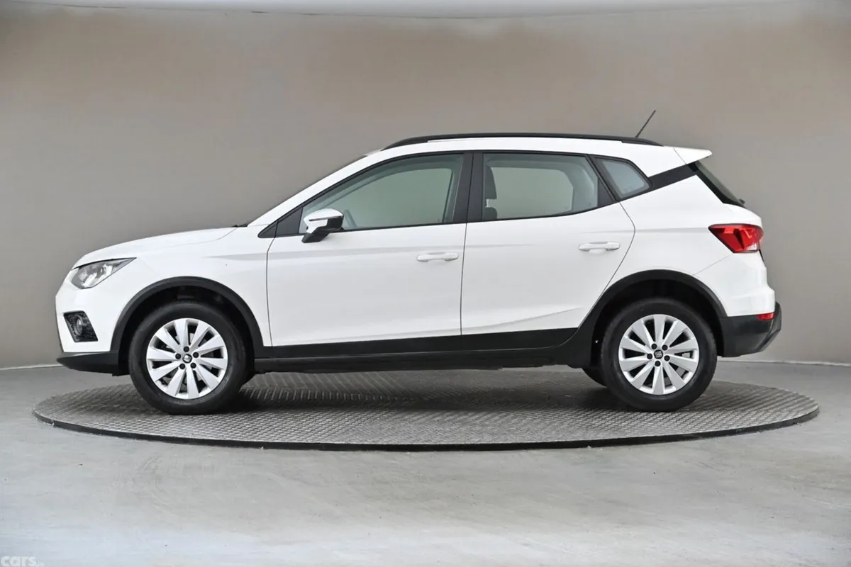 SEAT Arona SUV, Diesel, 2019, White
