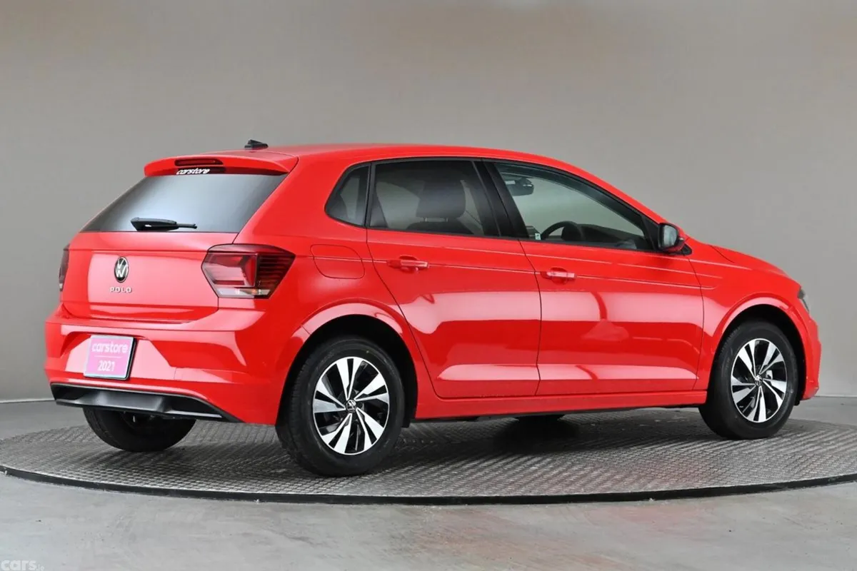 Volkswagen Polo Hatchback, Petrol, 2021, Red