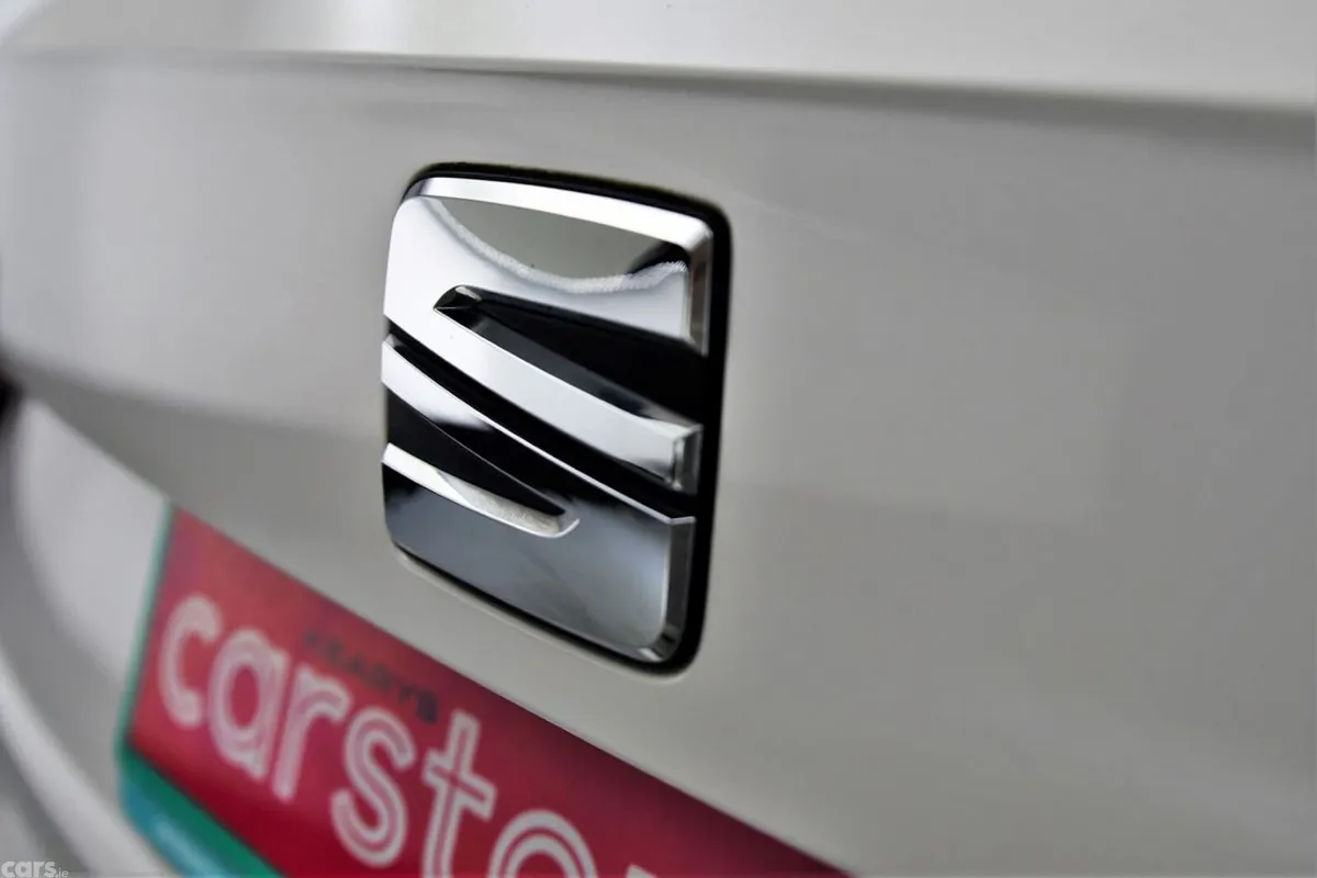 SEAT Arona SUV, Diesel, 2019, White