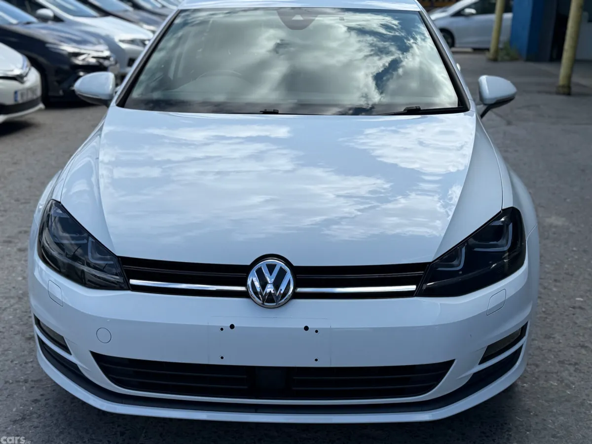 Volkswagen Golf Hatchback, Petrol, 2017, White