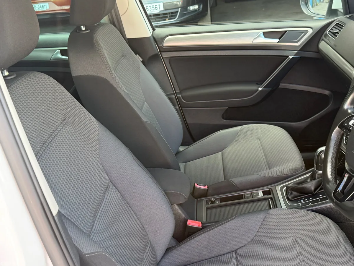 Volkswagen Golf Hatchback, Petrol, 2017, White