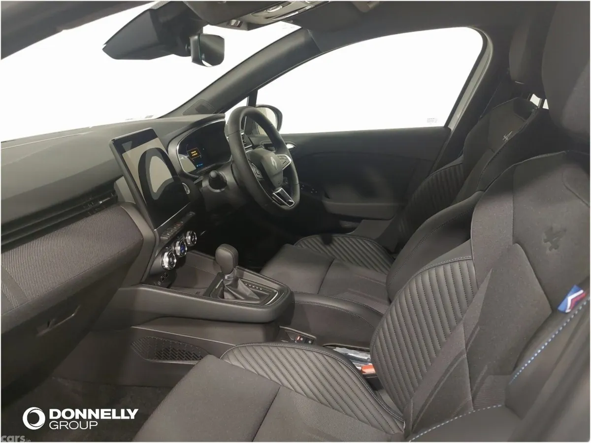 Renault Clio Hatchback, 2026, 