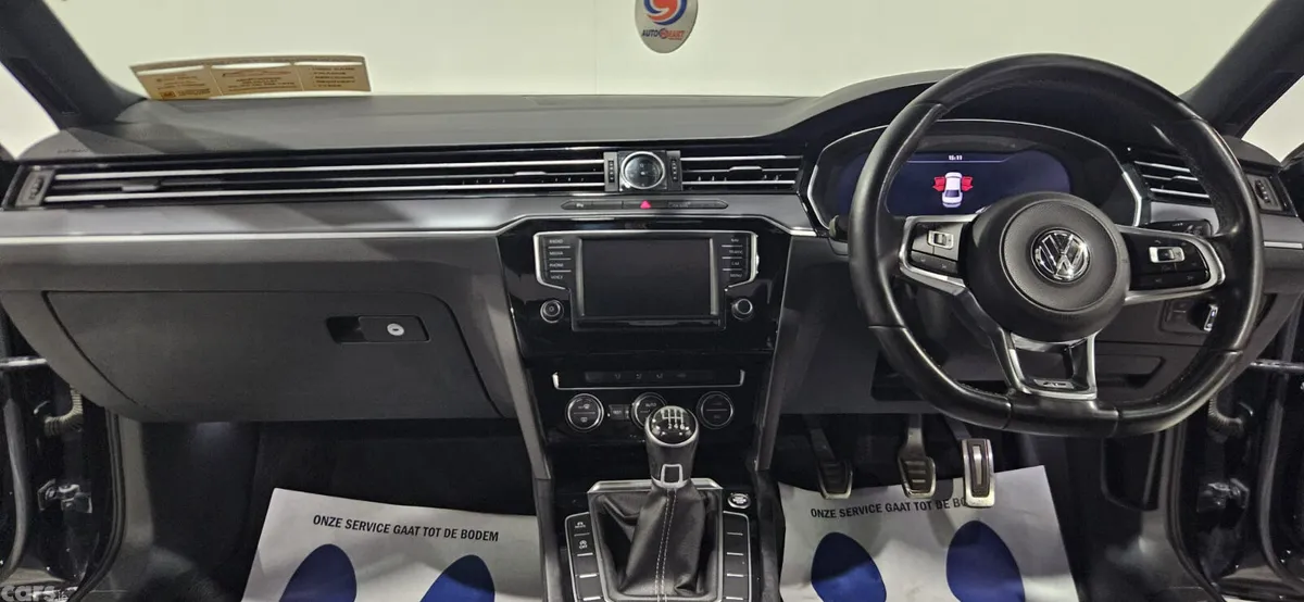 Volkswagen Passat Saloon, Diesel, 2017, Black
