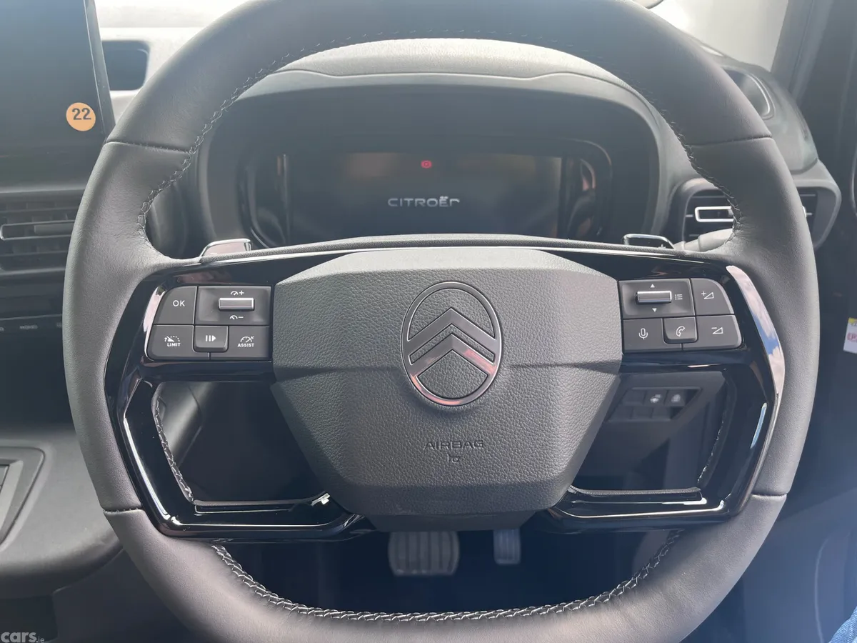 Citroen Berlingo Multispace MPV, Diesel, 2027, Black
