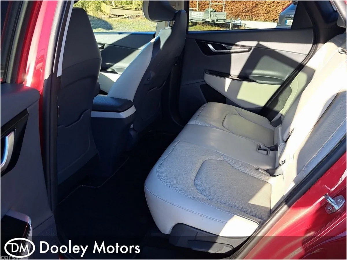 Kia EV6 MPV, Electric, 2024, Red