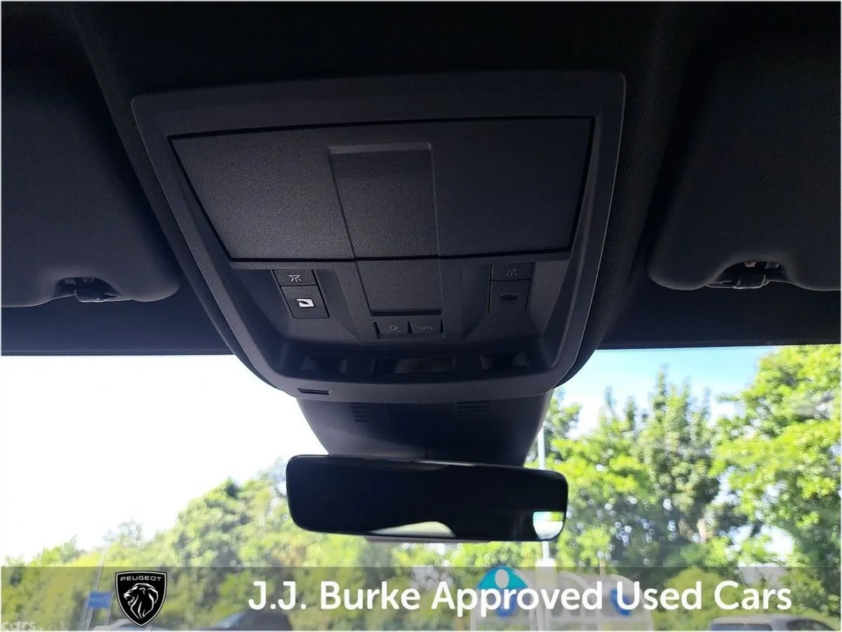 Peugeot 5008 SUV, Petrol Hybrid, 2026, Grey