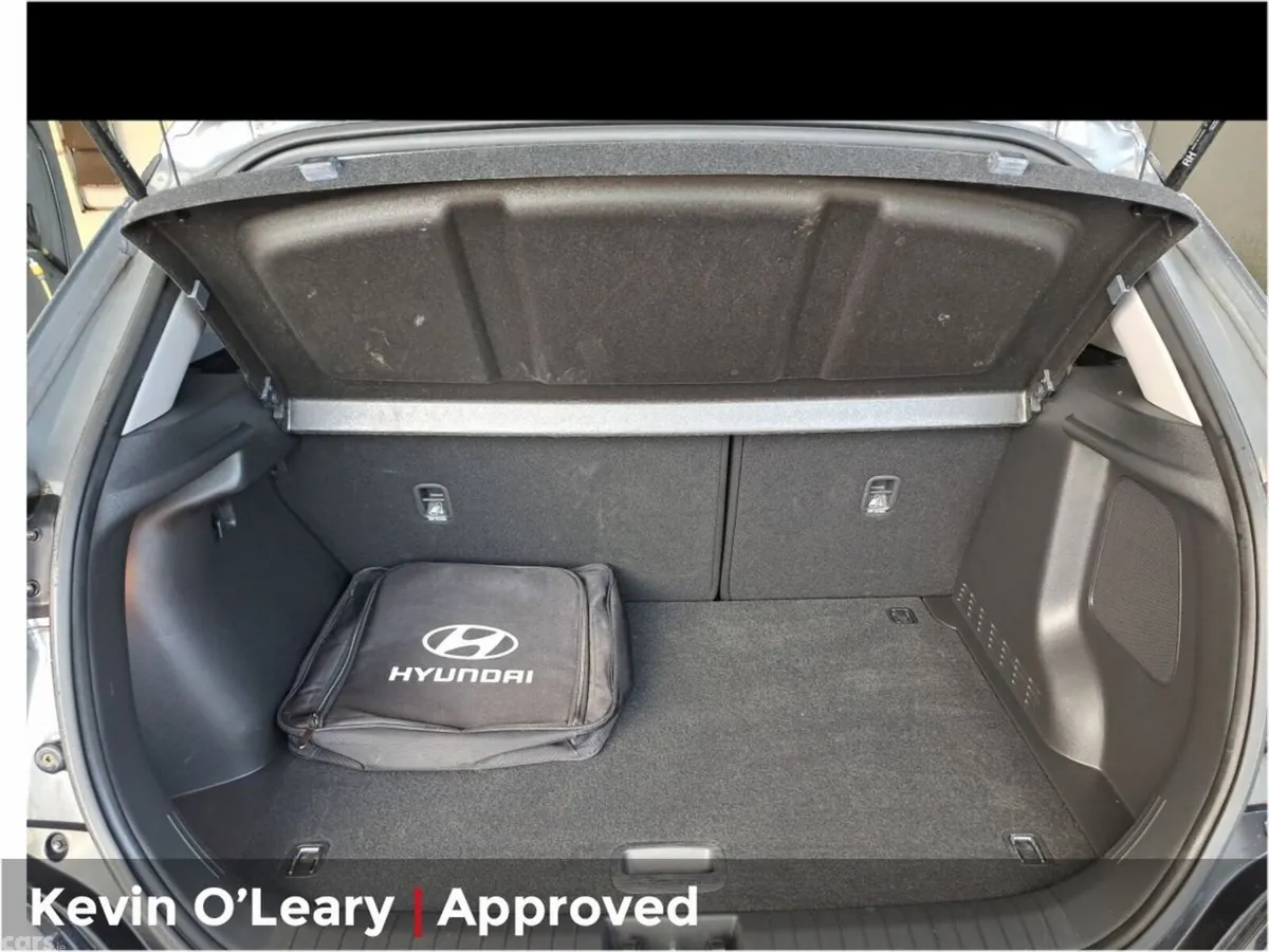 Hyundai KONA Hatchback, Electric, 2023, Grey