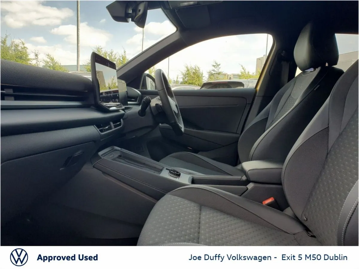Volkswagen T-Roc SUV, Petrol, 2026, Yellow