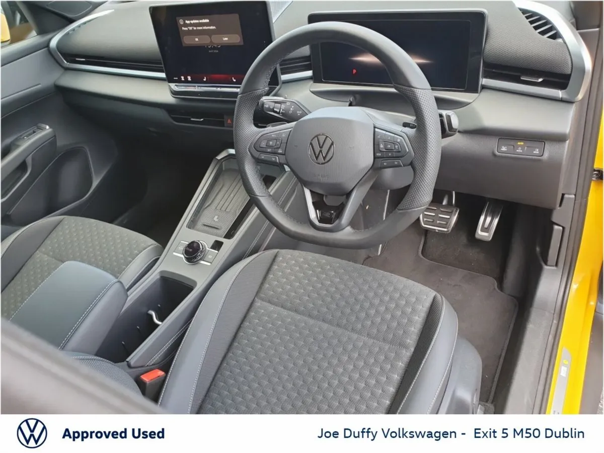 Volkswagen T-Roc SUV, Petrol, 2026, Yellow