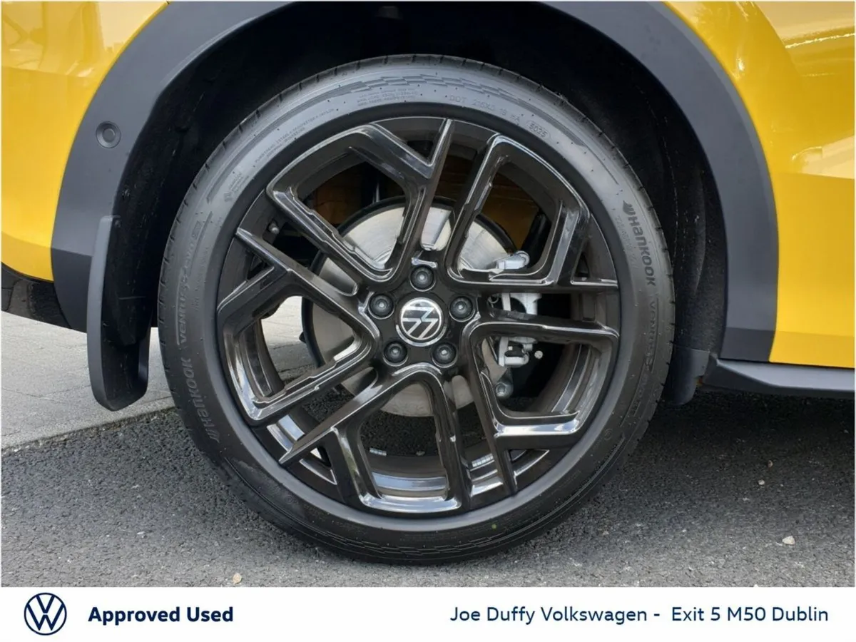 Volkswagen T-Roc SUV, Petrol, 2026, Yellow