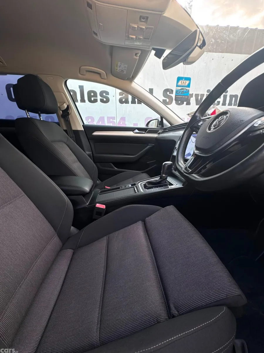 Volkswagen Passat Estate, Petrol, 2016, Grey