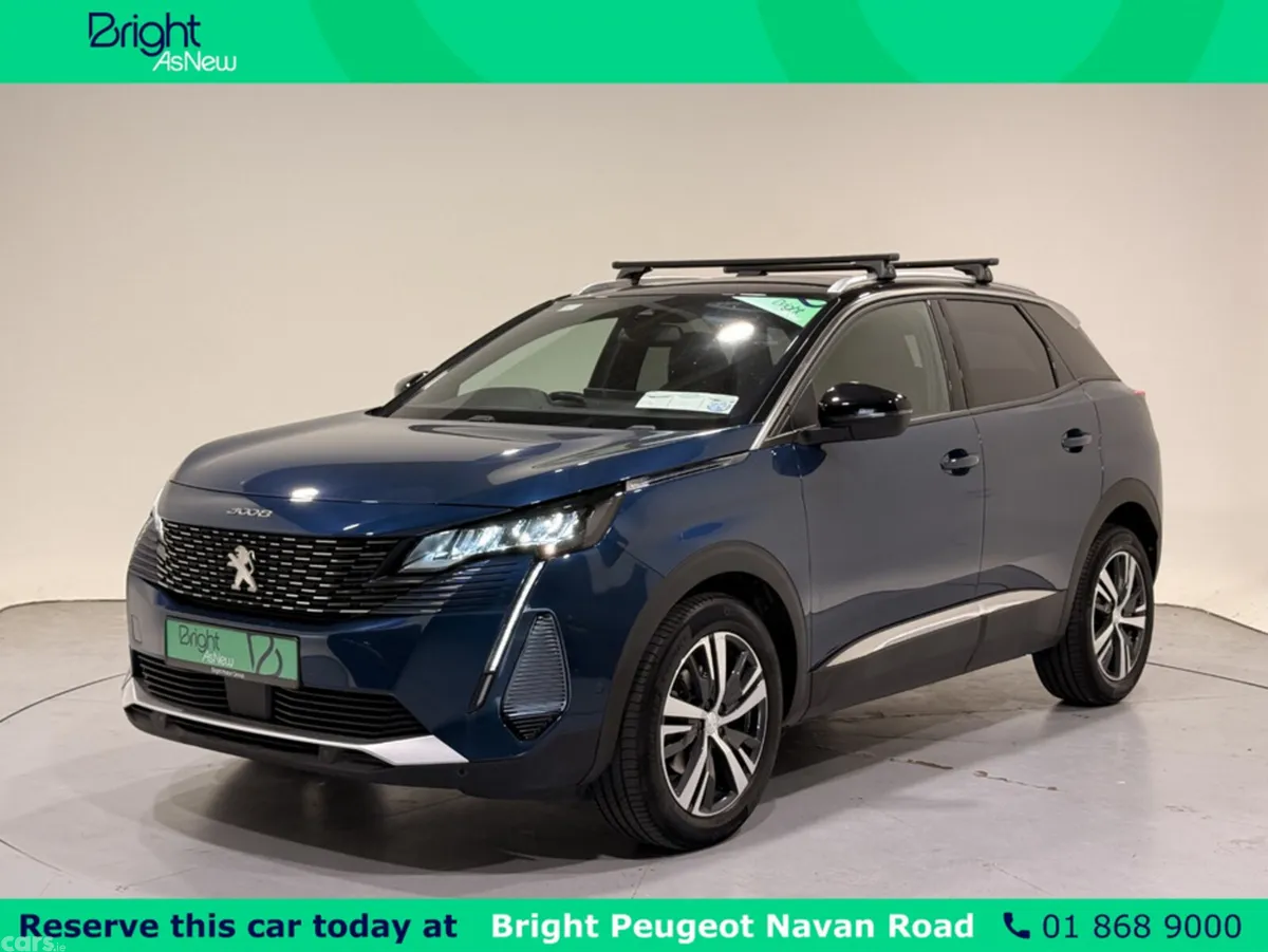 Peugeot 3008 MPV, Petrol, 2023, Blue