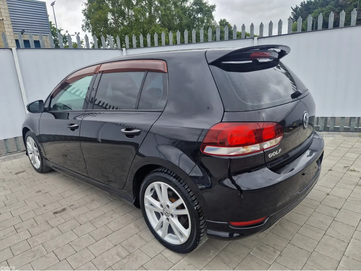Volkswagen Golf Hatchback, Petrol, 2012, Black