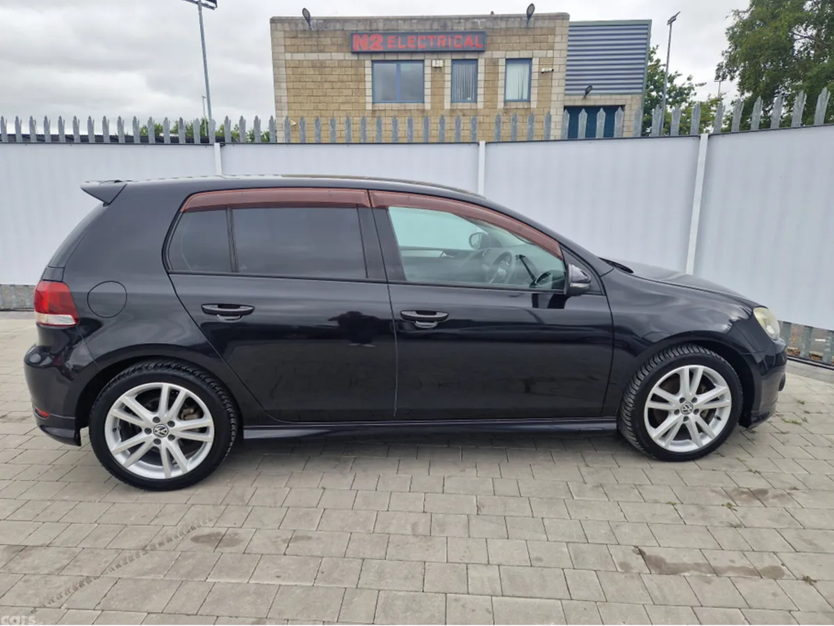 Volkswagen Golf Hatchback, Petrol, 2012, Black