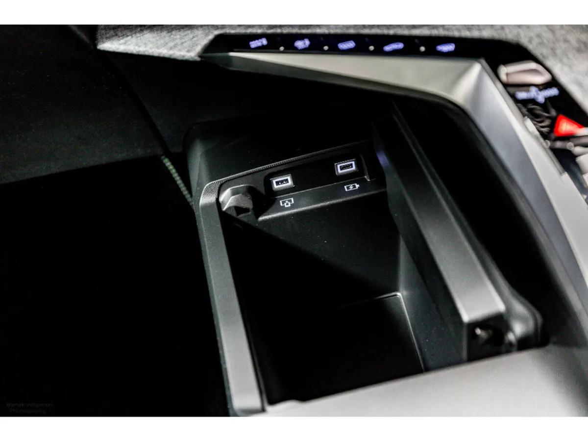 Peugeot 3008 SUV, Electric, 2026, White