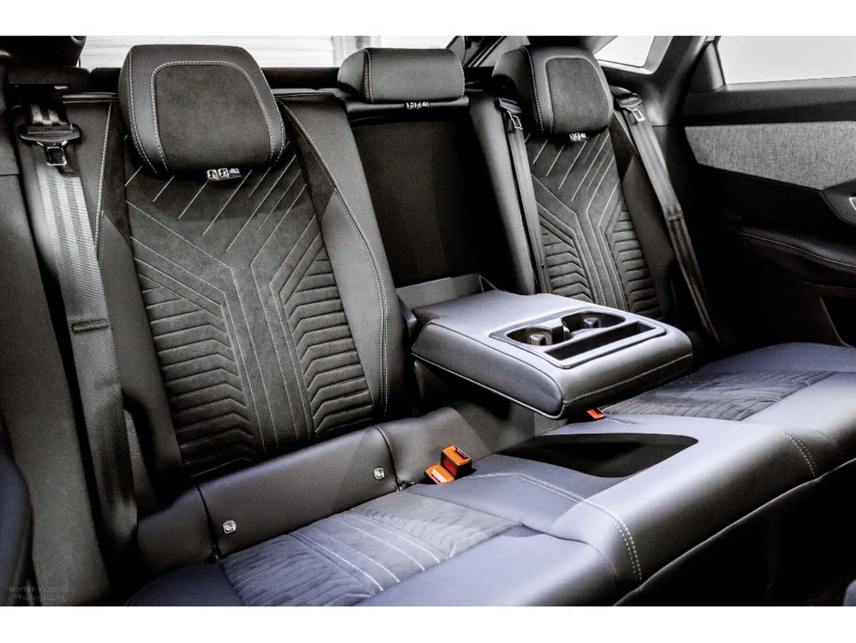 Peugeot 3008 SUV, Electric, 2026, White