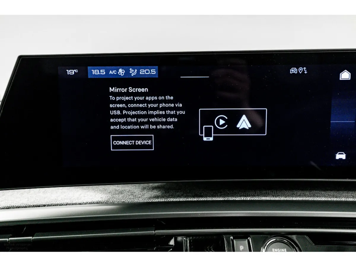 Peugeot 3008 SUV, Electric, 2026, White