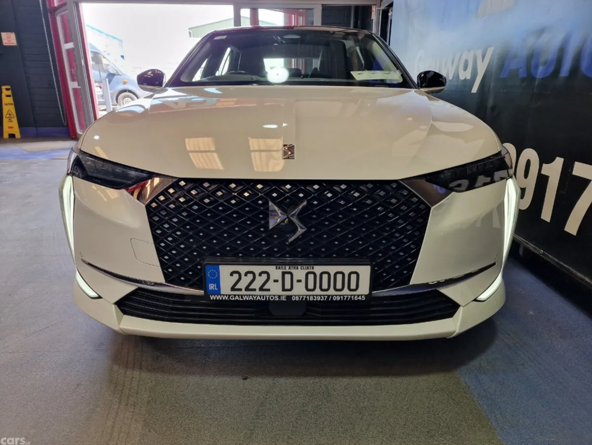 DS Automobiles DS 4 Hatchback, Diesel, 2022, White