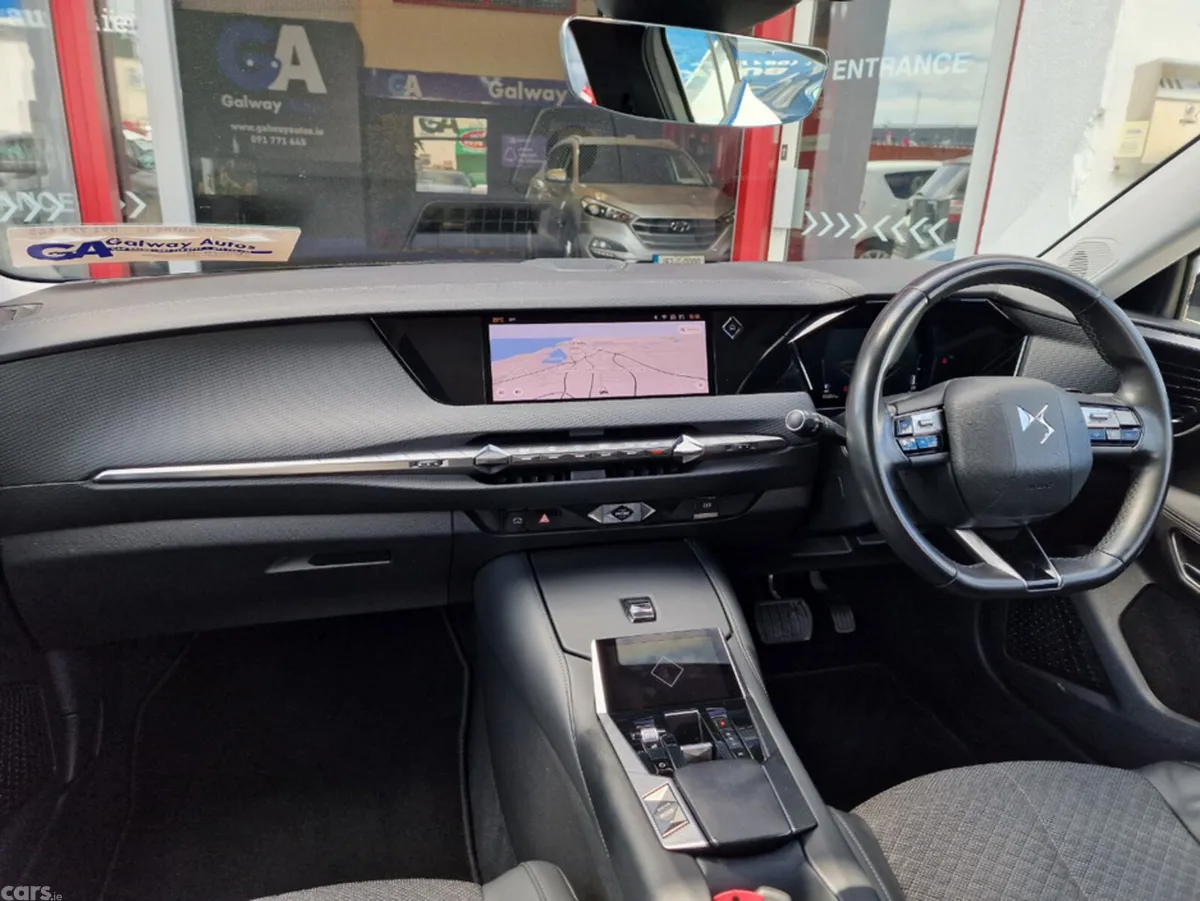 DS Automobiles DS 4 Hatchback, Diesel, 2022, White