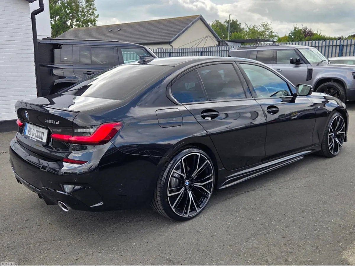 BMW 3-Series Saloon, Diesel, 2019, Black