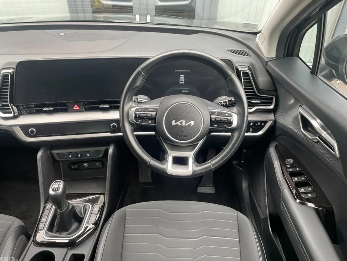 Kia Sportage MPV, Diesel Hybrid, 2023, Black