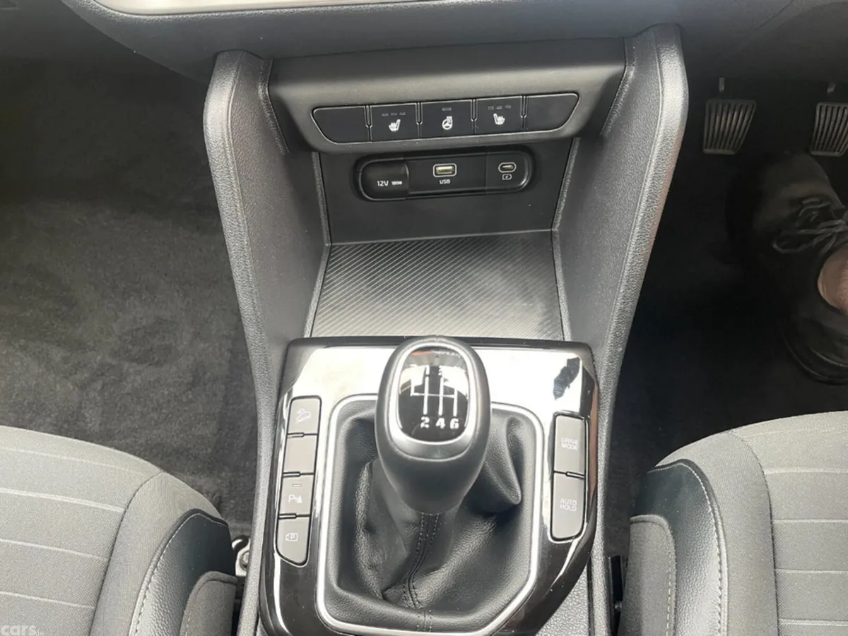 Kia Sportage MPV, Diesel Hybrid, 2023, Black