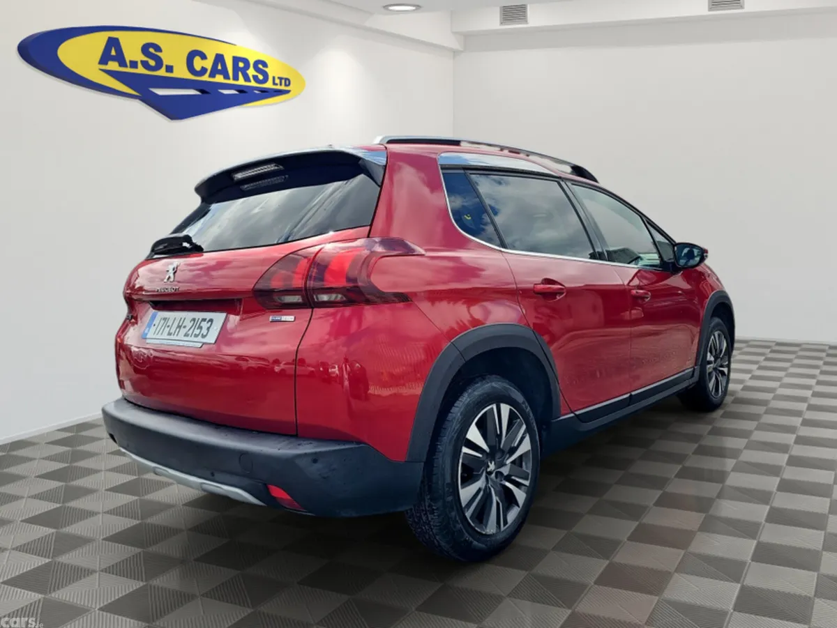 Peugeot 2008 Estate, Petrol, 2017, Red
