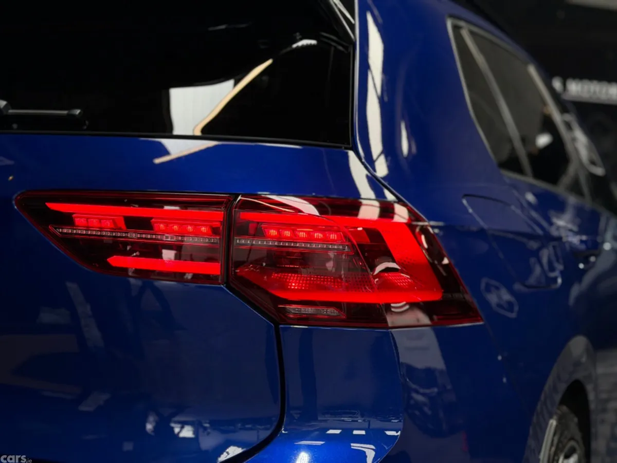 Volkswagen Golf Hatchback, Petrol, 2021, Blue
