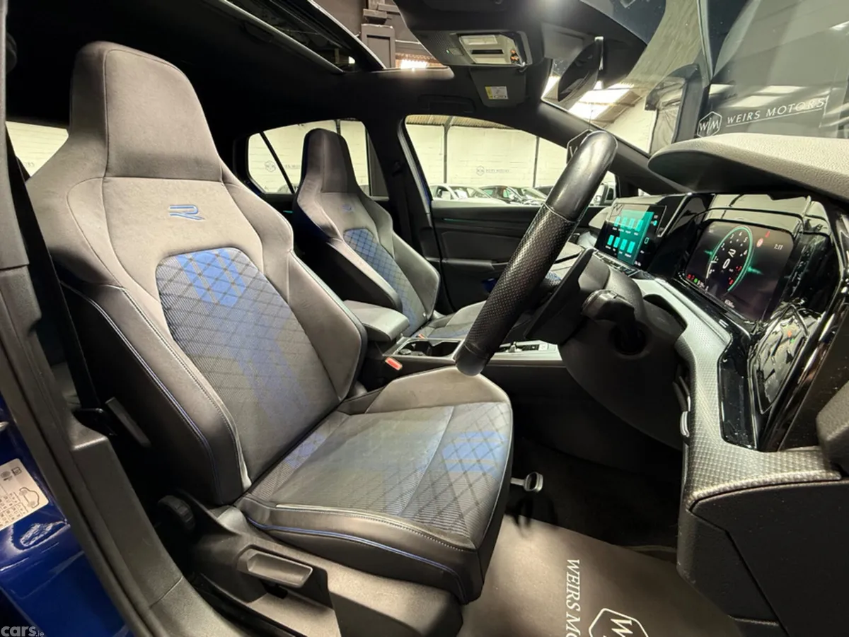 Volkswagen Golf Hatchback, Petrol, 2021, Blue
