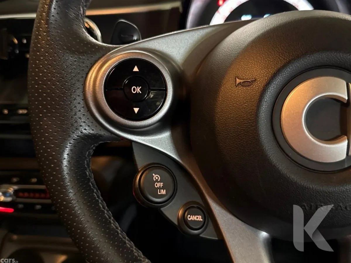 Smart Forfour Hatchback, Petrol, 2017, Yellow