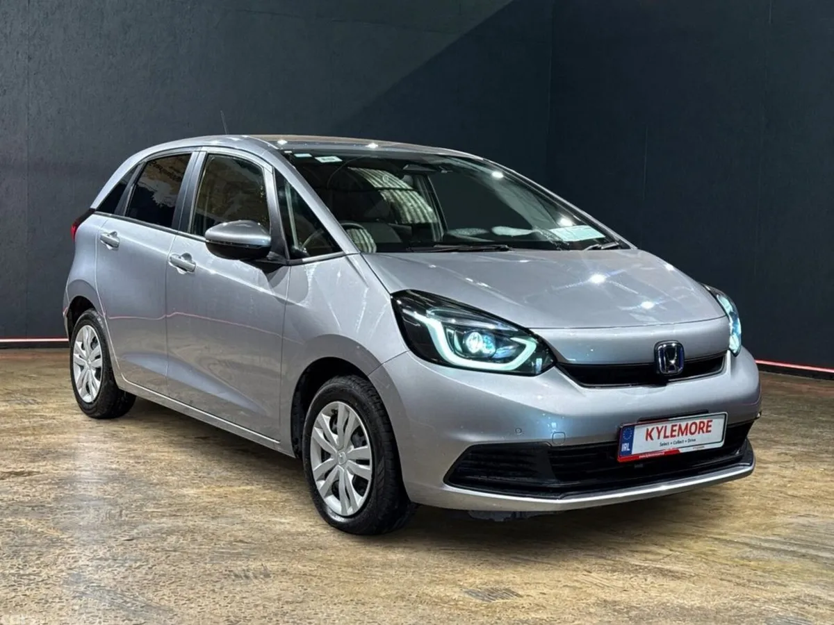 Honda Fit Hatchback, Petrol Hybrid, 2023, Silver