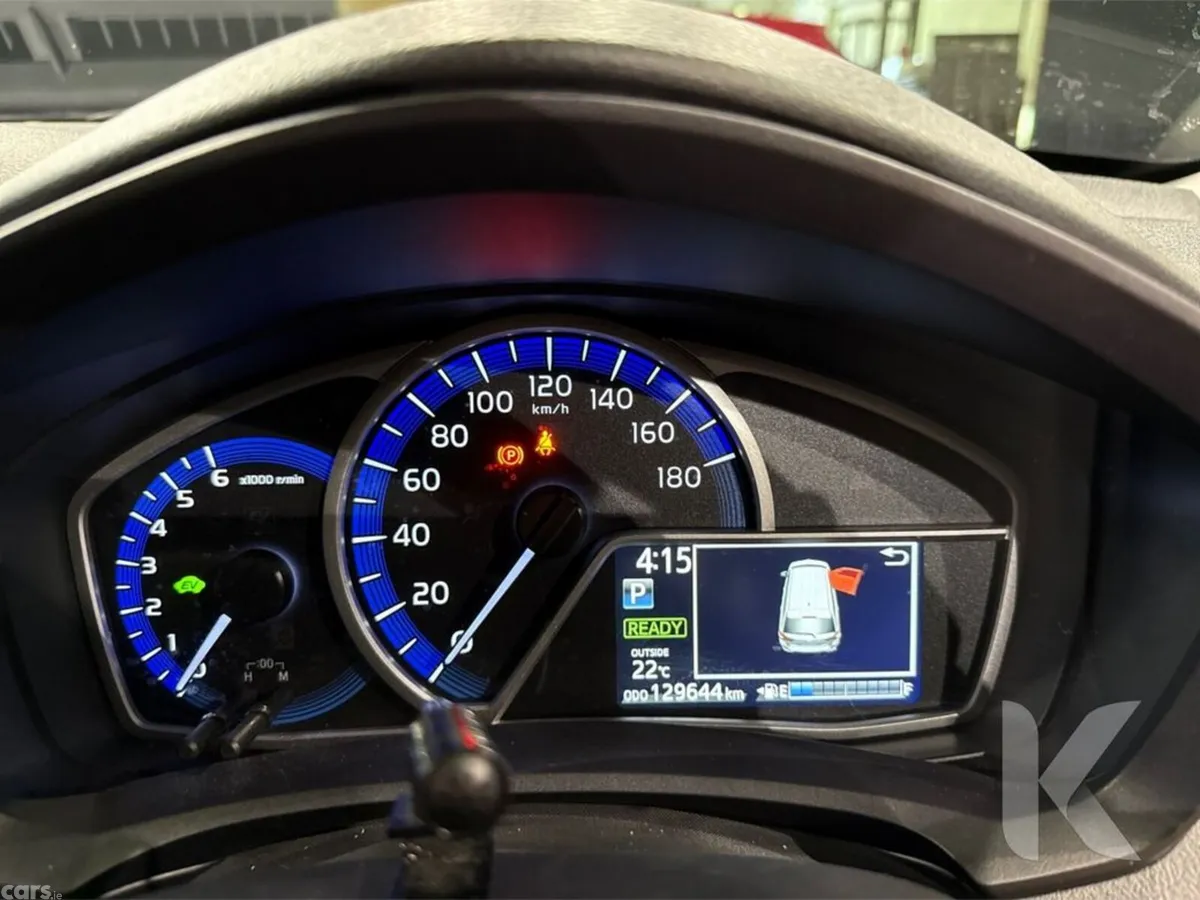 Toyota Corolla Estate, Petrol Hybrid, 2021, Silver