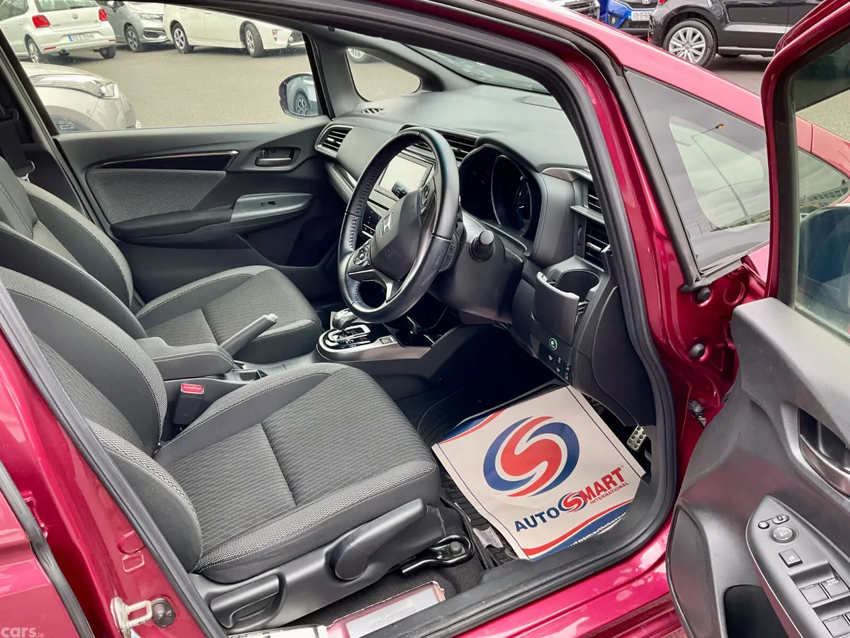 Honda Fit Hatchback, Petrol Hybrid, 2017, Other