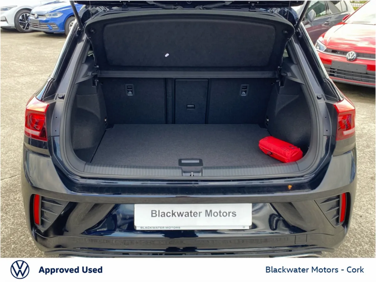 Volkswagen T-Roc SUV, Petrol, 2024, Black