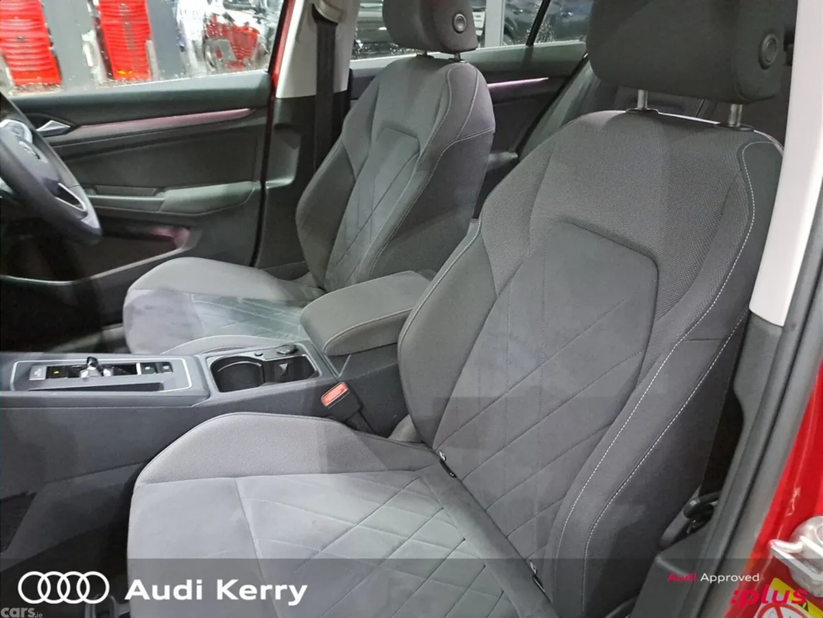 Volkswagen Golf Estate, Petrol, 2023, Red