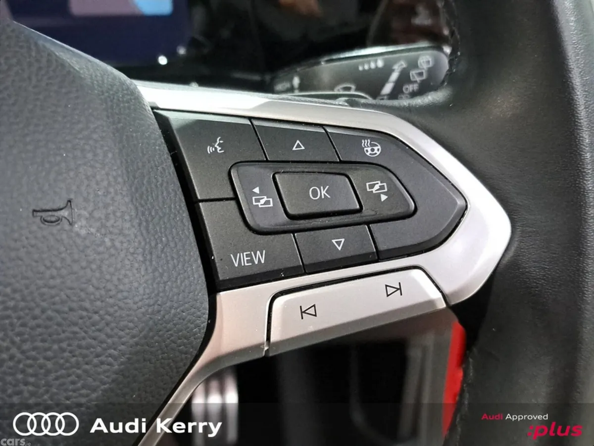Volkswagen Golf Estate, Petrol, 2023, Red