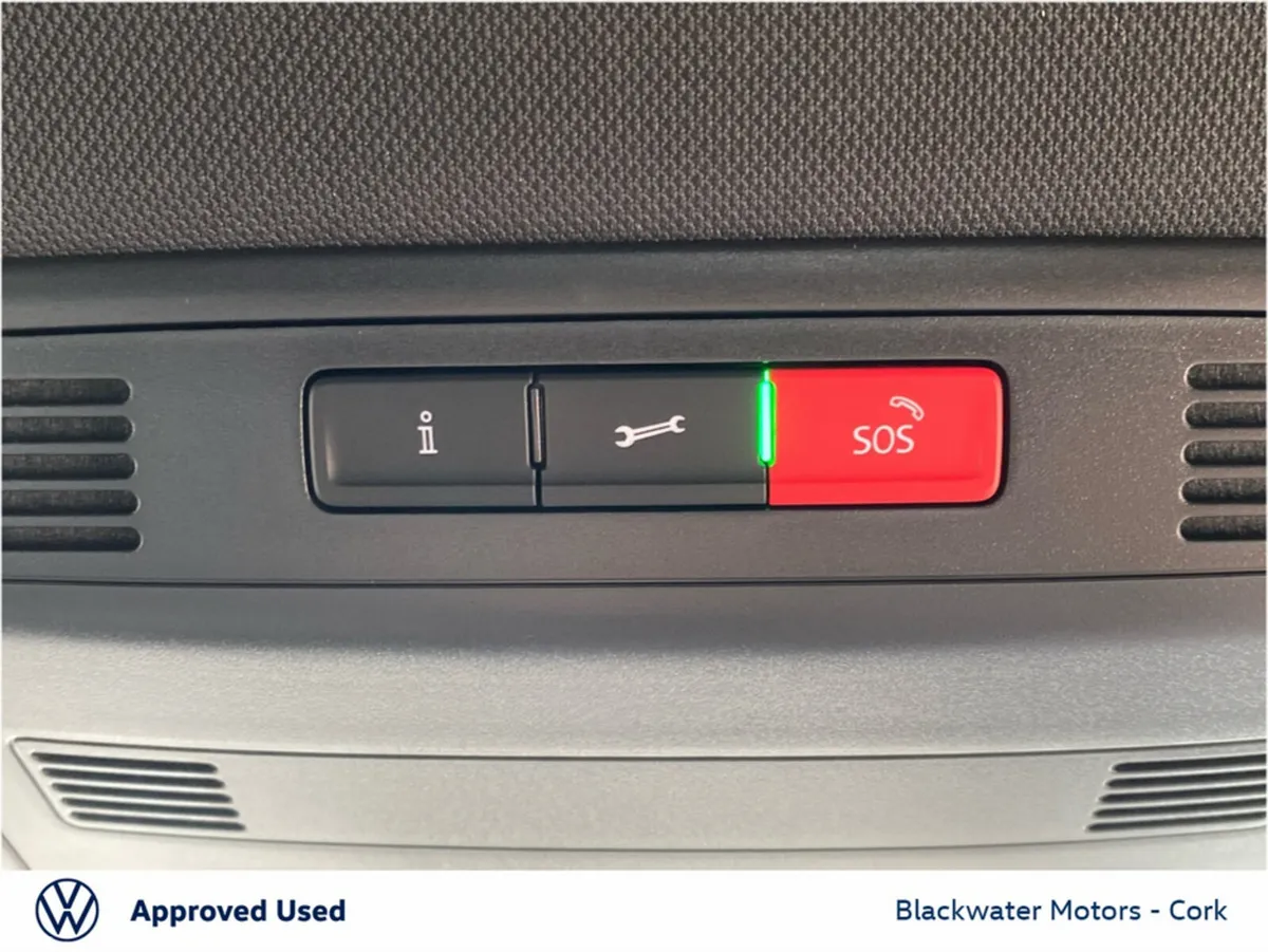 Volkswagen T-Roc SUV, Petrol, 2024, Black