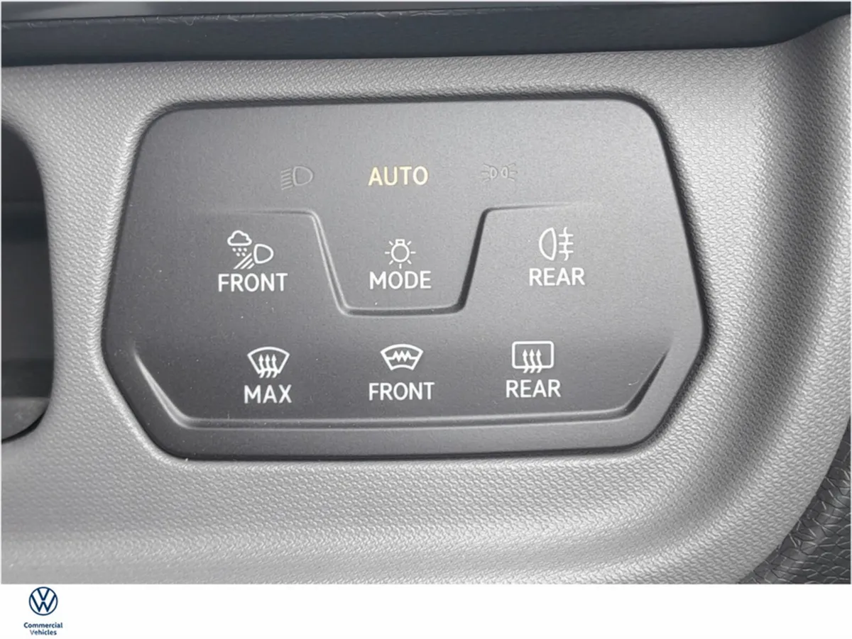 Volkswagen ID.Buzz Van, Electric, 2025, White