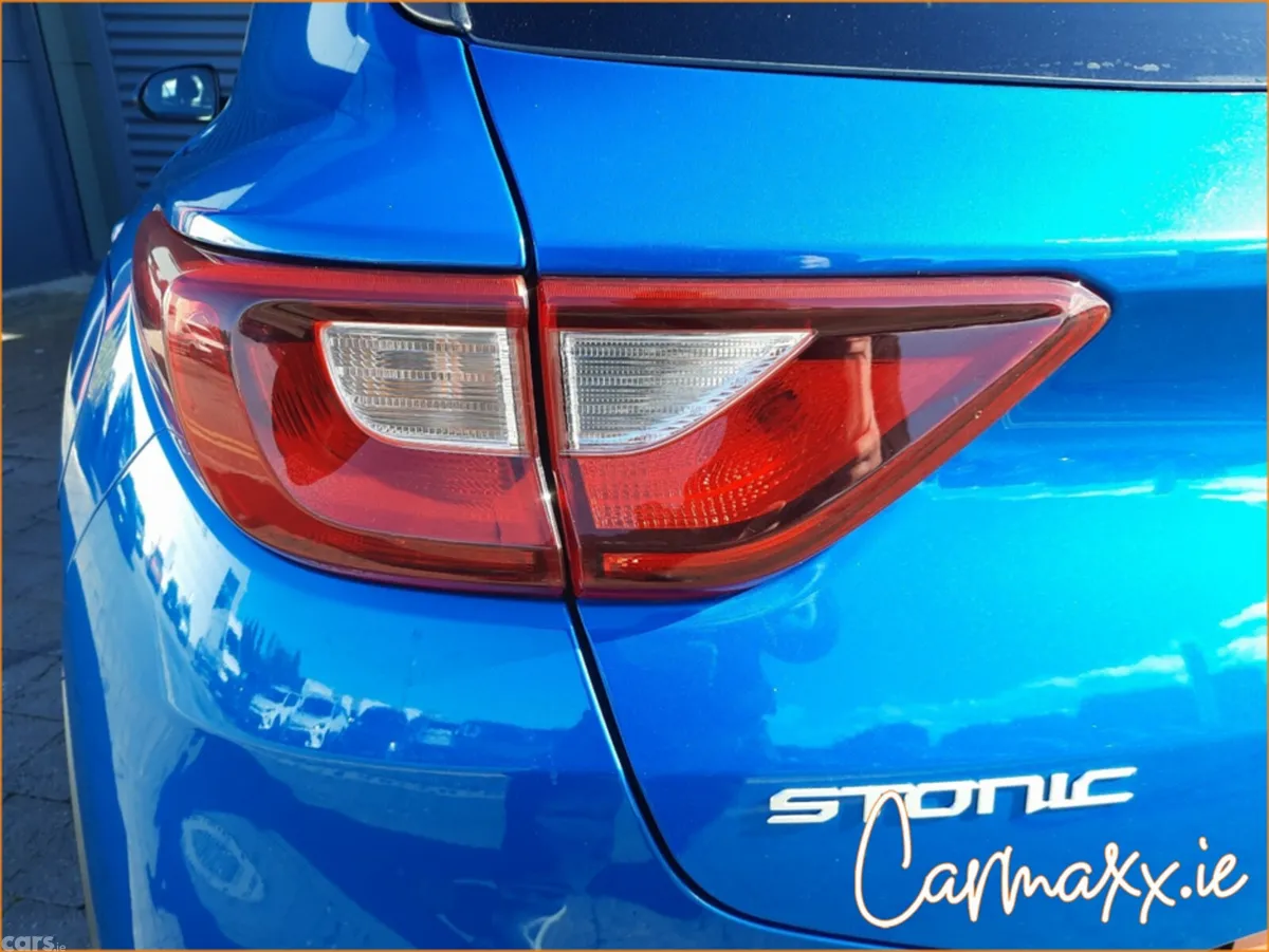 Kia Stonic Hatchback, Petrol, 2024, Blue