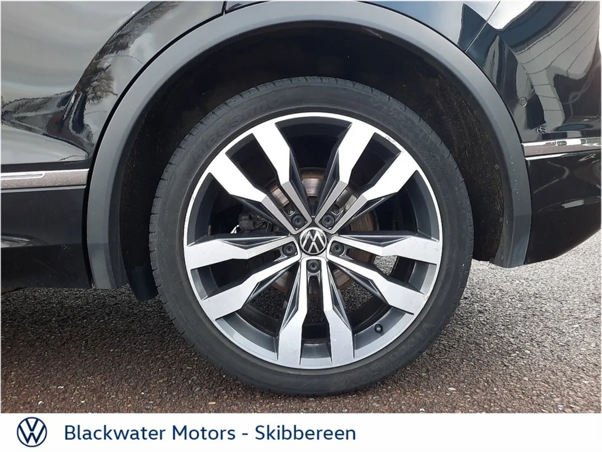 Volkswagen Tiguan SUV, Diesel, 2022, Black