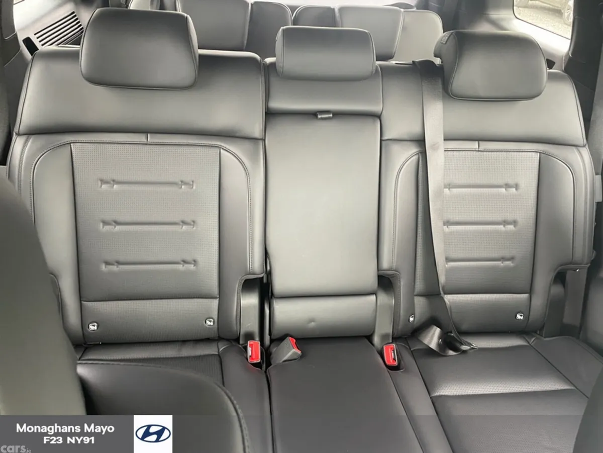 Hyundai Santa Fe SUV, Petrol Plug-in Hybrid, 2025, White