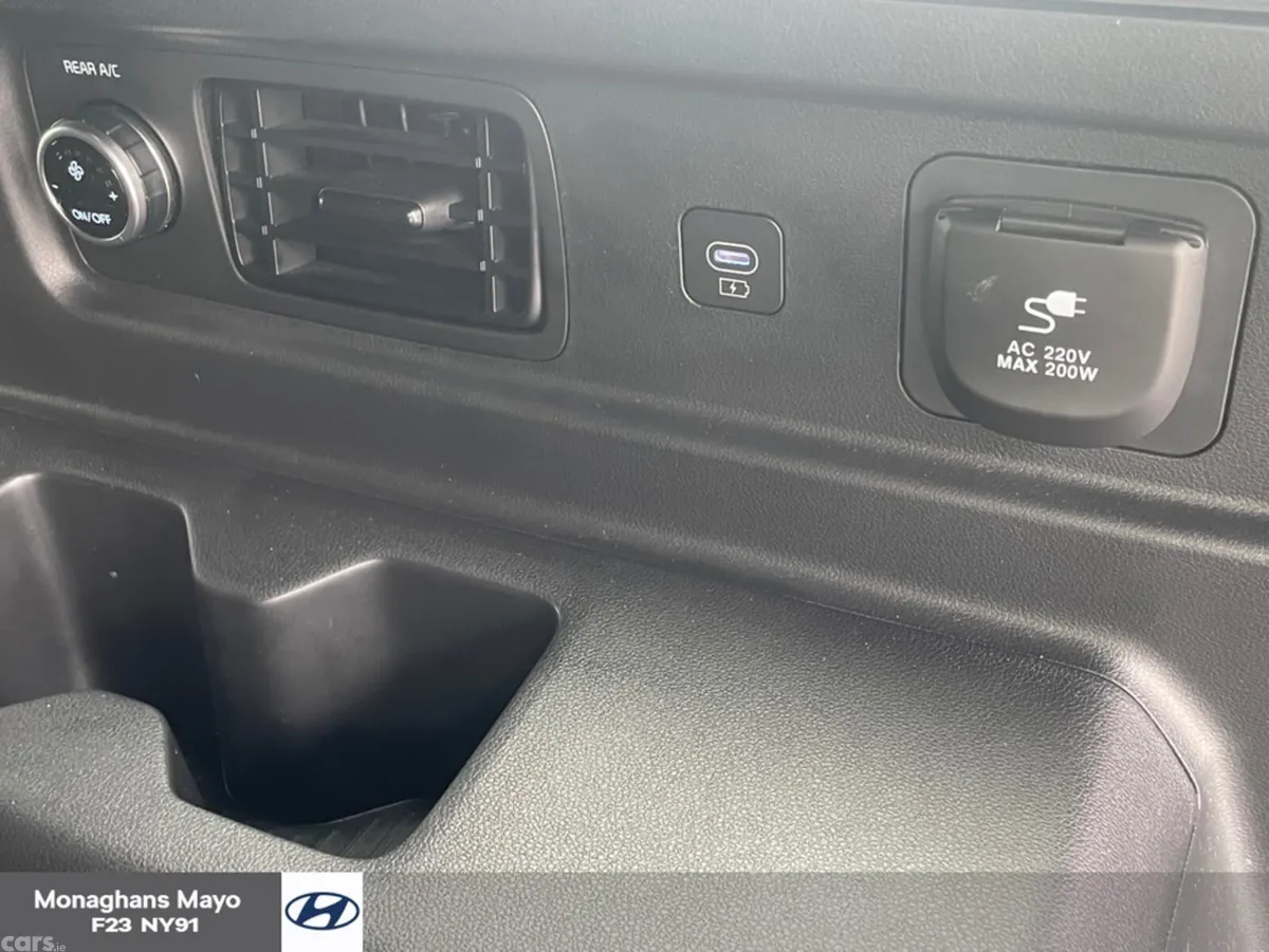 Hyundai Santa Fe SUV, Petrol Plug-in Hybrid, 2025, White