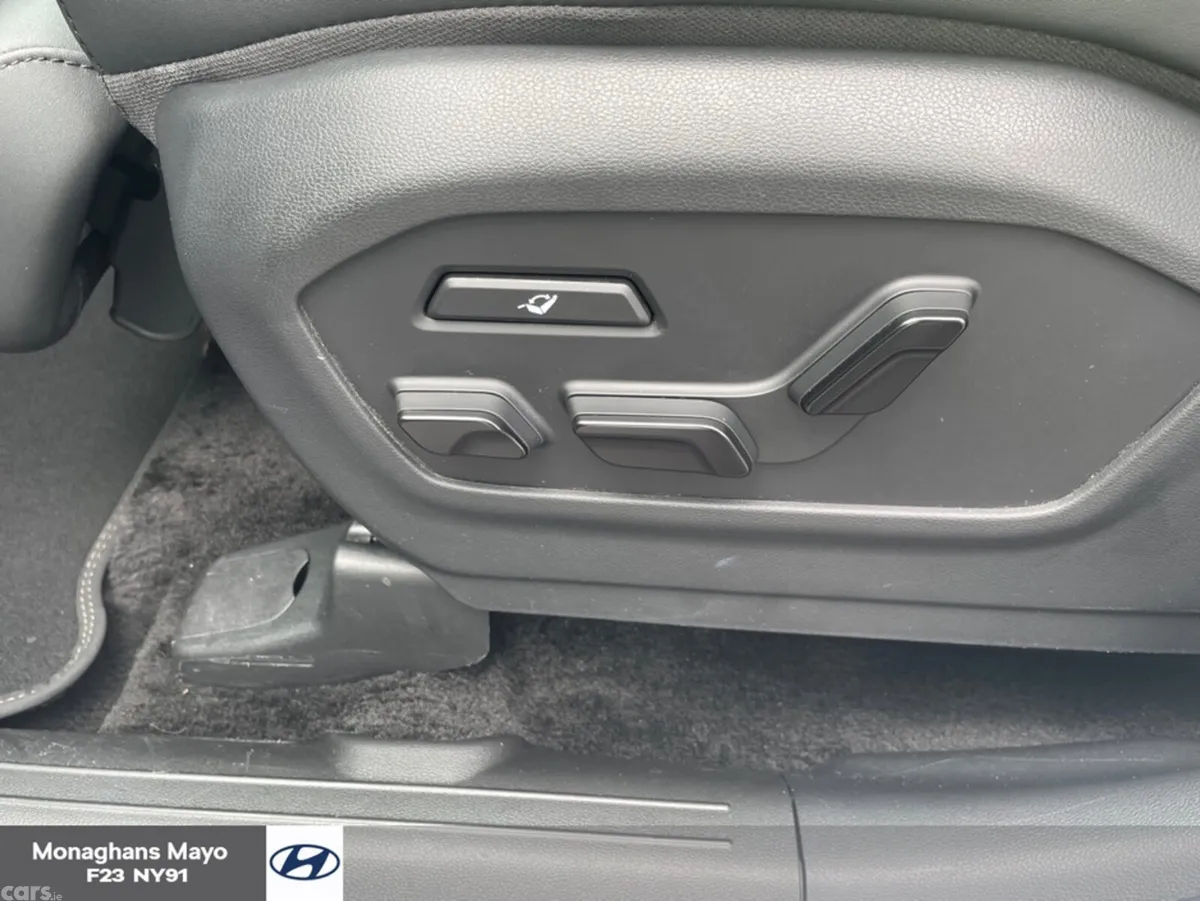 Hyundai Santa Fe SUV, Petrol Plug-in Hybrid, 2025, White